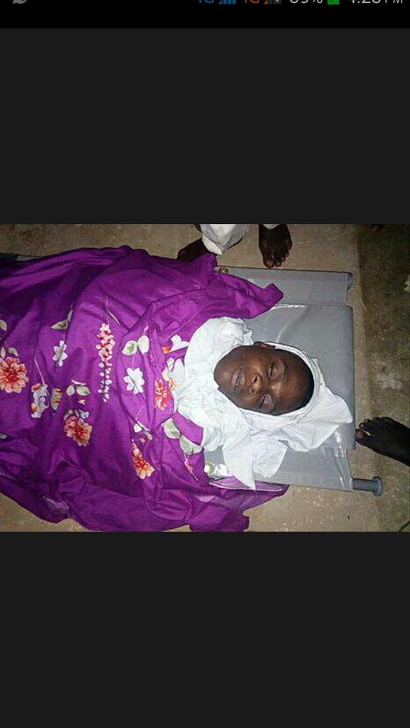 We also demand for the prosecution of @HQNigerianArmy that killed Aliyu Zakar Ya'u during Annually Ashura Procession in Potuskum, Yobe State by followers of Sheikh Ibrahim Zakzaky. 
#OurMartyrsFriends
#NoToKillingOfStudents
#NigeriaAt59

@hrw
@SZakzakyOffice @amnesty @MBuhari