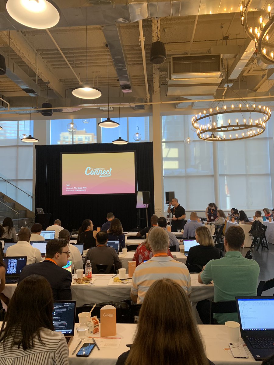 DivineNY's tweet photo. Great morning so far at #LucidChartConnect @lucidchart #NYC https://t.co/dVnVHKp9At