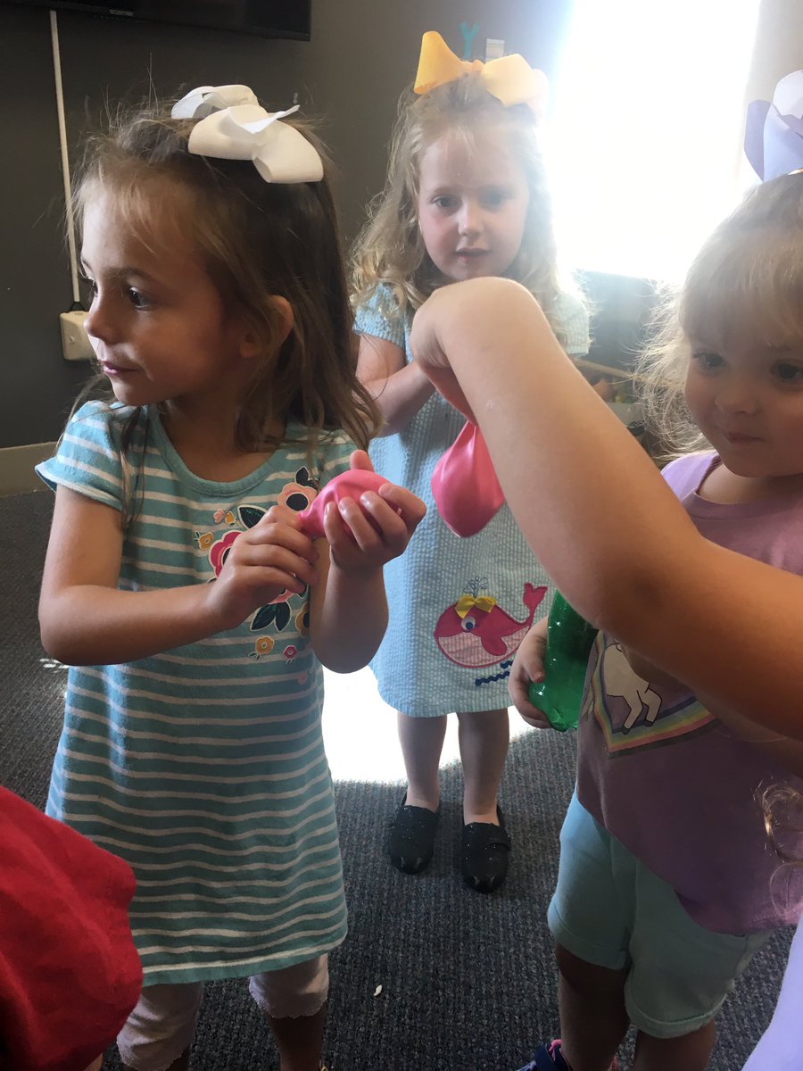 MBetsysel's tweet photo. Today we talked about fear and how sometimes when we are afraid we are stressed. A good way to de-stress is making stress balls! They had a ball today! 😉 https://t.co/6ba6I5KJdZ