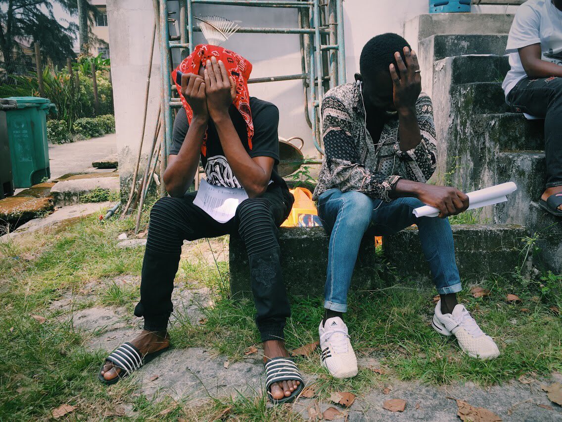 chicocoradio's tweet photo. Who knew actors/rappers were shy? Dre & Yung Crown practice lines and wait to record their scenes for the upcoming season of #AngalaCommunity. #ChicocoRadio #Series2 #NewSeason #PortHarcourt #PortHarcourtYouth https://t.co/Rh5VxBBZB1