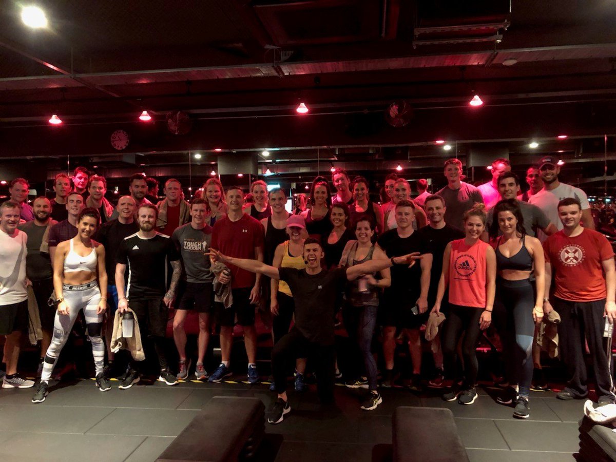 SPB_Global's tweet photo. #TeamSPB doing things differently in #Manchester with #thebestworkoutintheworld at @BarrysBootcamp. The #FinancialServices &amp; #Corporate teams joined together to network with energetic clients over a workout and brunch. Great start to the day💪#SPBMyWellbeing #StrongerAsOne https://t.co/7JIIjhyXgP