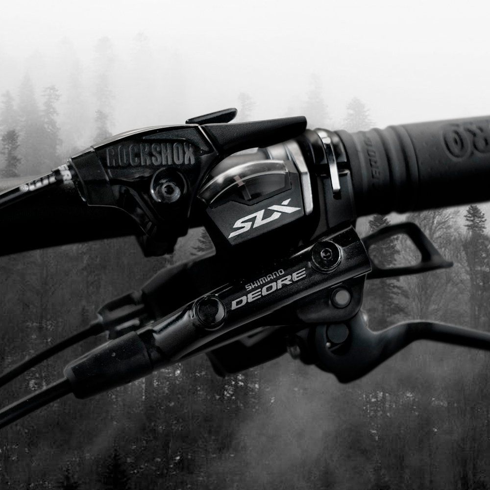 vairobikes's tweet photo. #vairo XR 8.9

🔺Cuadro Vairo xr 8.9 29"
🔺Horquilla RockShox Recon Silver 15 SL 100 BK
🔺Control Remoto OneLoc
🔺Ruedas Kenda 29"
🔺Llantas Double Wall, Black Box

#mtblove #mountains #nature #mountain #instabike #sport #freeride #ride #dh #cyclingphotos #shimano #amomivairo https://t.co/1NEtnymWw7