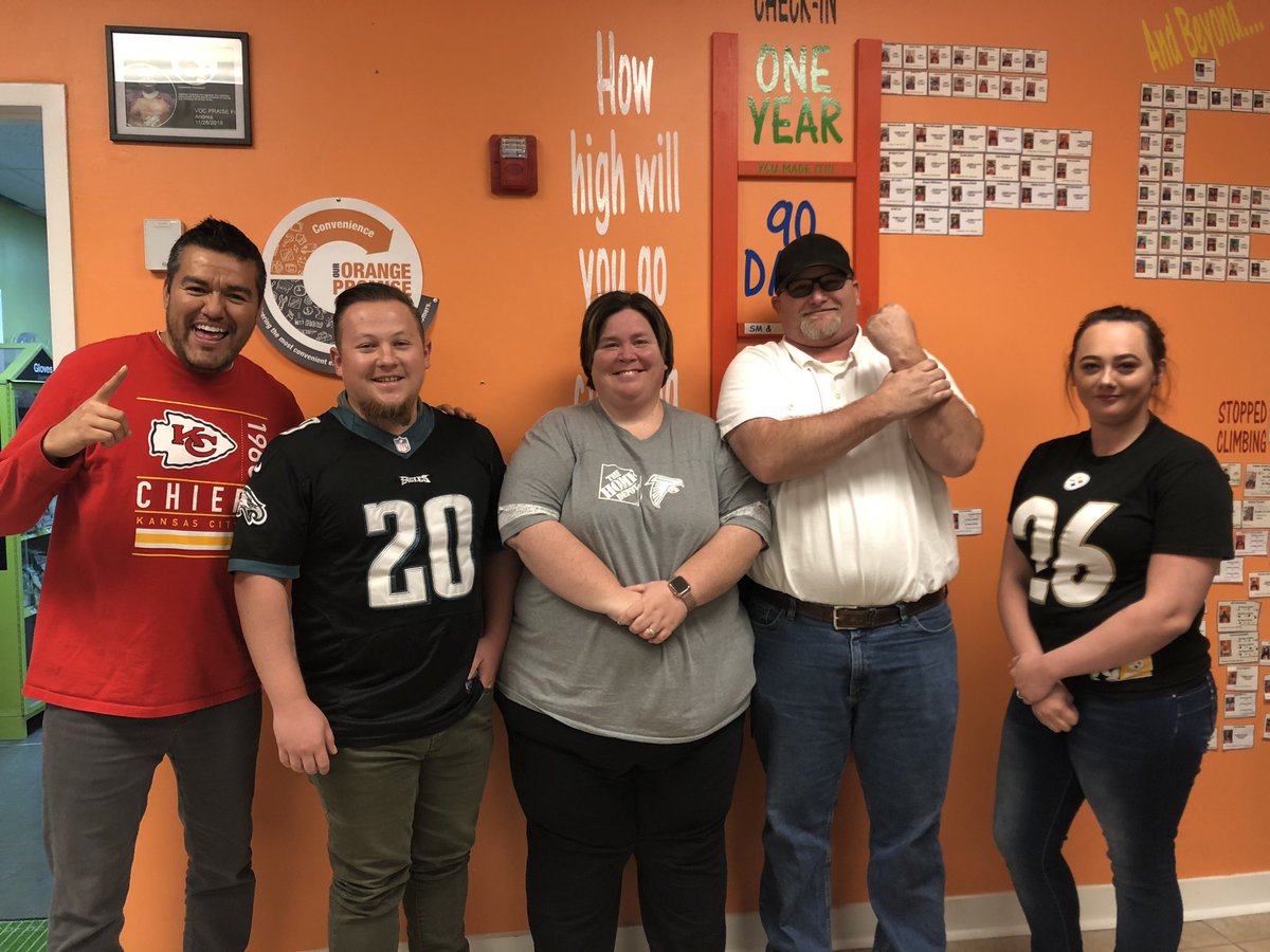 4422Failner's tweet photo. So sad that I’m not the #benefitsgameday captain anymore but huge shoutout to all my fellow specialty associates for dressing up! #unstoppable4422 https://t.co/pxxx2Sf22y