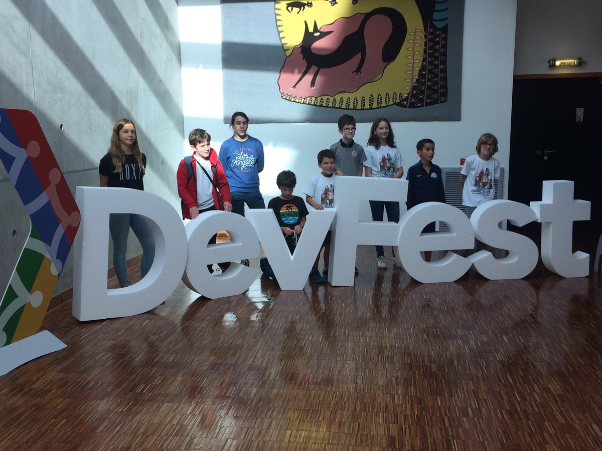 DevFestToulouse's tweet image. Le #devfestPitchoun c’est fini! 🙏🏻 à tous les participants, à la @CompagnieDuCode et aux intervenants! #ILoveCode