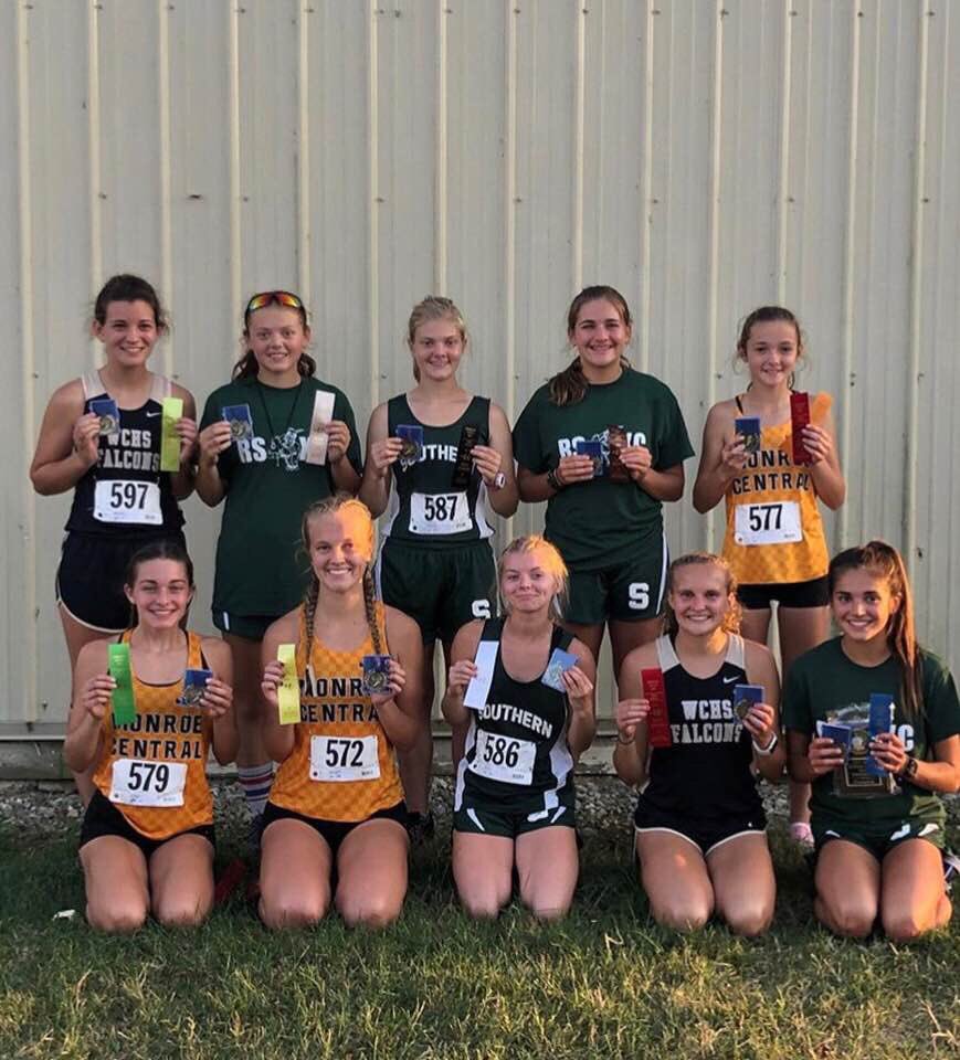 FalconXC01's tweet photo. Congratulations to everyone that made the All-County Team last night at Union City!
Gage Patterson (6th) Aidan Moystner (8th) Ella Baldwin (2nd) Whitney Jester (10th) 
Boys Team was 2nd Overall
Girls Team was 3rd Overall https://t.co/0l6XUZ0OyV