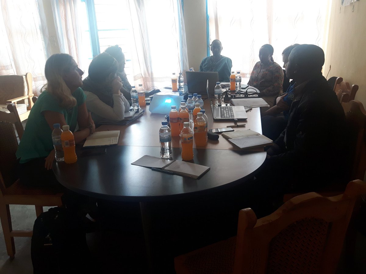 ardekubaho_rw's tweet photo. Today, have been a meeting between #ARDEKUBAHO #COFORWA #MEDICUSMUNDI and future partnership was proposed. @alavamedicus @medicusmundibiz https://t.co/B6GafNdYha