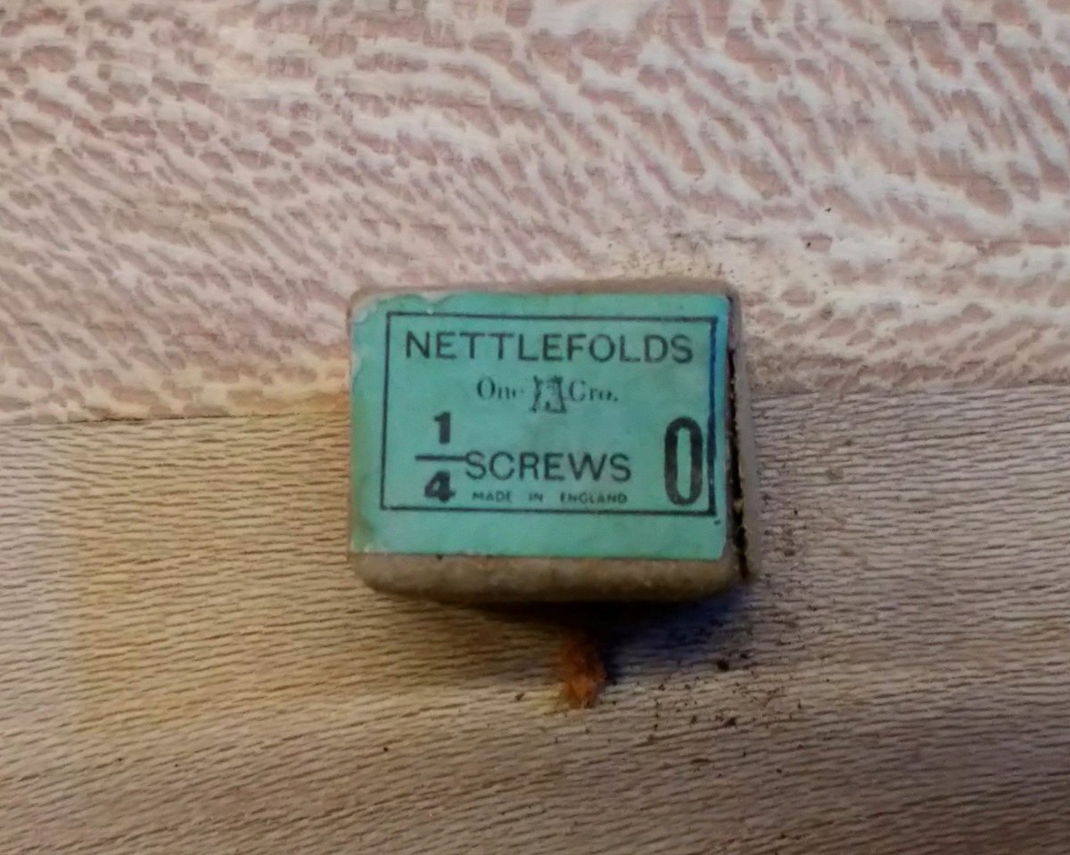 Forest2Furnitur's tweet image. I suspect the number of people who have a use for these is diminishing year by year.
#restoration #restorers #ironmongery #vintage