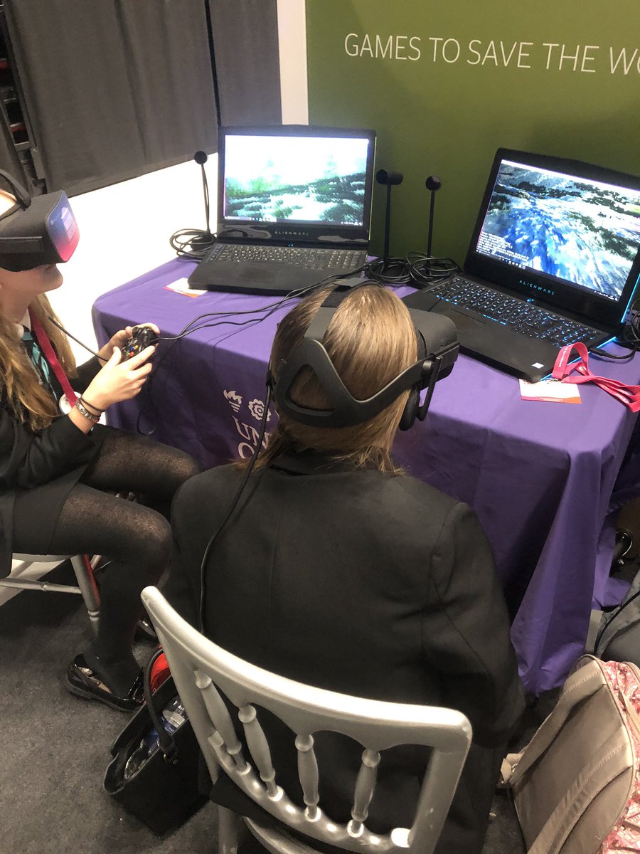 sirius_north's tweet image. Great afternoon at @ExpoHumber @bonusarenahull #titantherobot #STEM