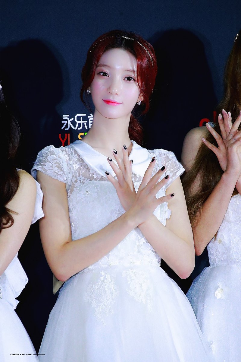 181220 KPMA 레카 #오마이걸 #OHMYGIRL #비니 #BINNIE #배유빈 <a href="/WM_OHMYGIRL/">오마이걸 (OH MY GIRL)</a>