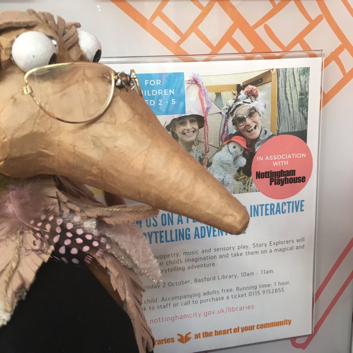 SarahWestYes's tweet photo. Buzz is enjoying spreading his wings for the Nottingham City Libraries tour! #storyexplorers #bookstart #citylibraries @readingnottm @Booktrust @NottmPlayhouse @NottsLibraries https://t.co/exneViUmB3