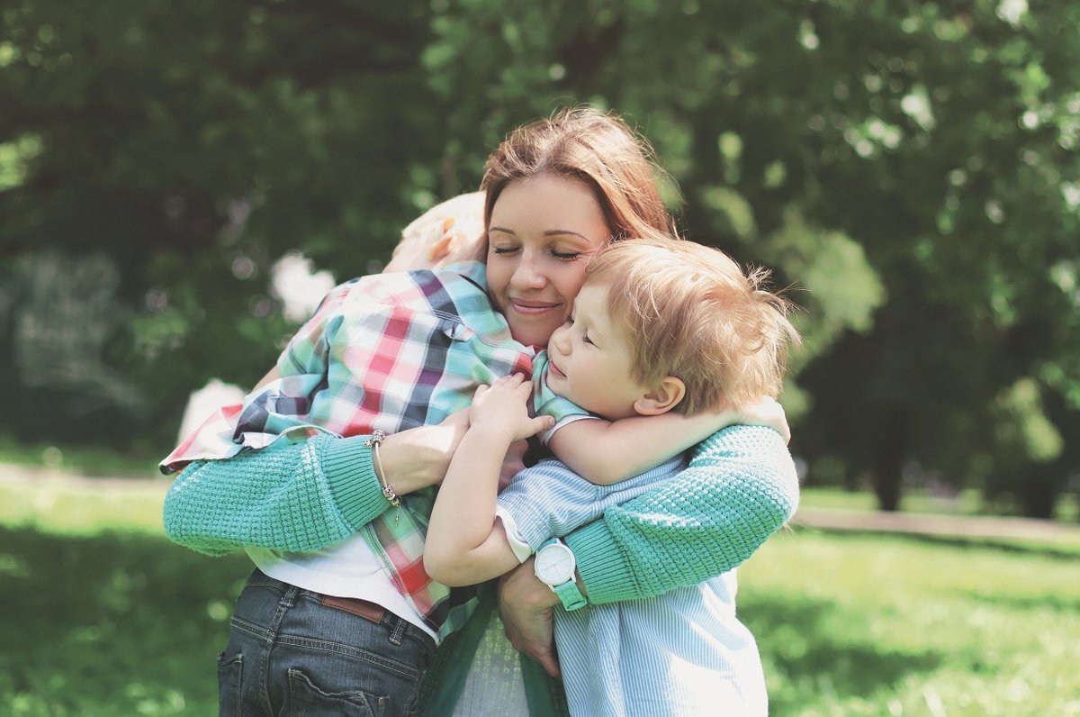 apcalgary's tweet photo. Did you know that if you’re eligible, you can #sponsor your #spouse, partner or dependent #children to become permanent residents of Canada? Contact us to begin the process today at info@activeprofessionals.com https://t.co/sFlBrjCtCR