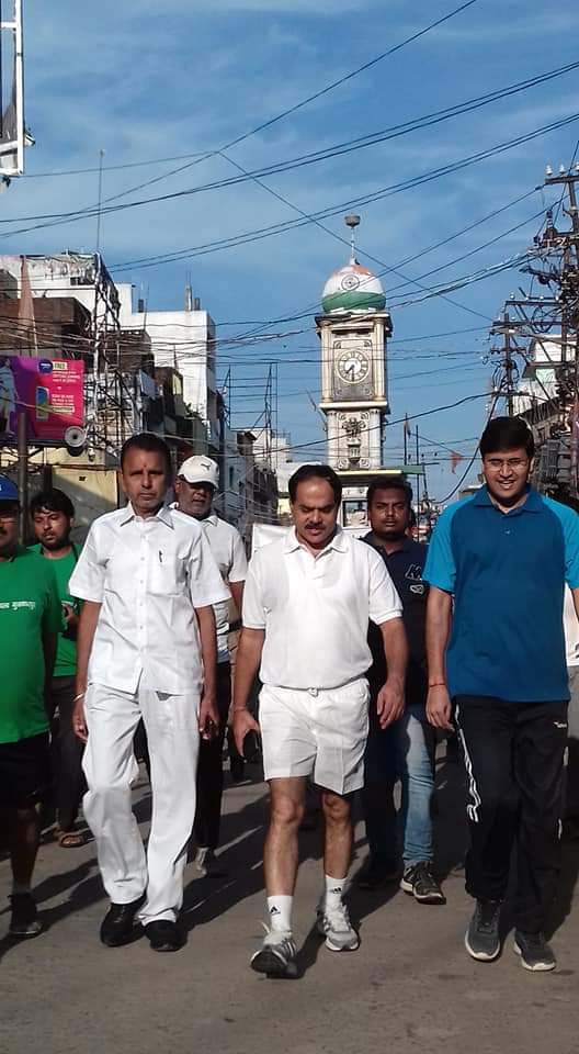 Satyanshu17's tweet photo. Today both #citizensforum or #SicForum organised Marathon race on #150thAnniversary of #MahatmaGandhi ji against Single use plastic,This Marathon will involve different colleges, NCC & other influence citizens of Muzaffarpur @YASMinistry @PRIA_India
@EU_in_India @Muzaffarpur_SCM https://t.co/kUgSYo7KAx
