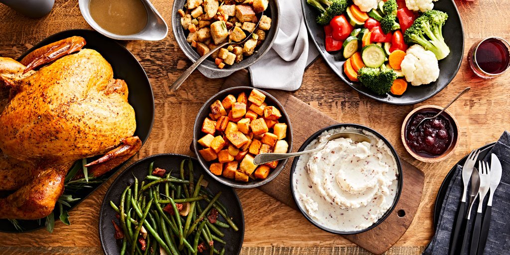 #ContestAlert🚨Have a fuss-free Thanksgiving by giving your host a FREE Longo's Festive Turkey Kit. Contest closes Oct. 9. To Enter:
1. #Follow <a href="/LongosMarkets/">Longo's</a>
2. #Like &amp; #Retweet this post
3. #Mention a friend in the comments, who needs a helping hand this holiday