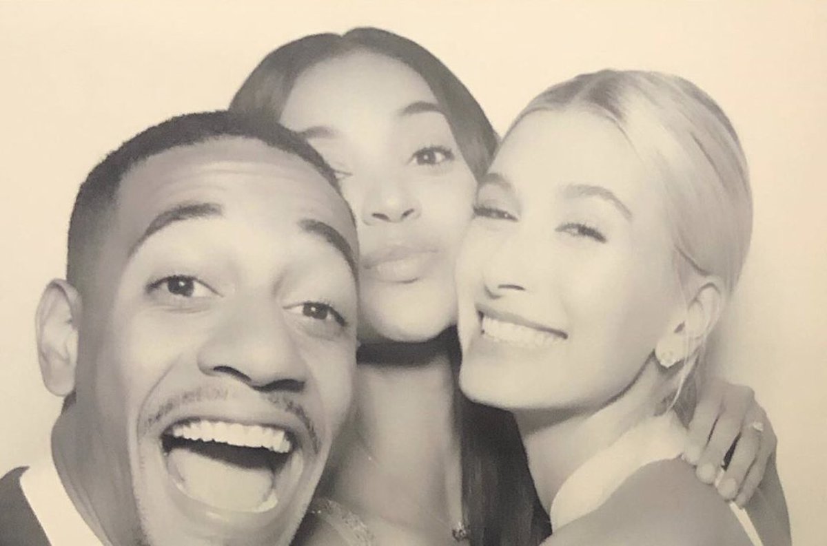 accessdrew's tweet photo. Lil Za via Instagram: “Parabéns aos dois 🍾🥂 eu poderia me sentar aqui e pensar em mil legendas para escrever, em minha opinião, não há nada como uma boa (legenda). Mas vocês têm a história de amor mais perfeita 💎 #BetterAt70 ❤️🖤” https://t.co/2IqeNwIVqt