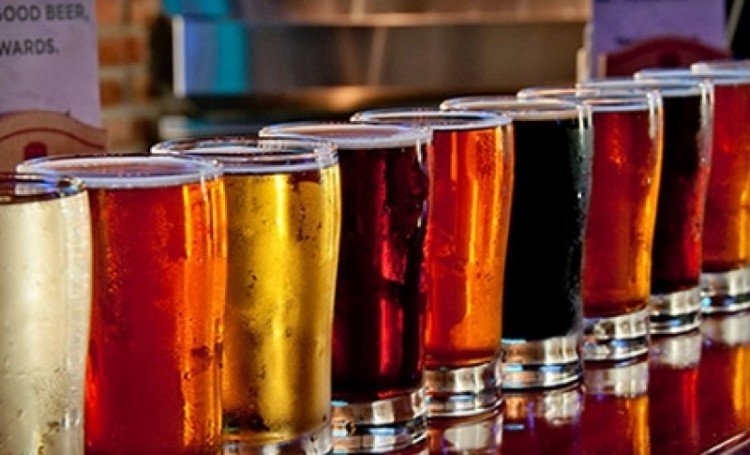 Join us as we celebrate making it through Wednesday.  Come join us for Happy Hour and enjoy some great local craft beers, cocktails and frozen drinks at Mattison's. #humpday #happyhour