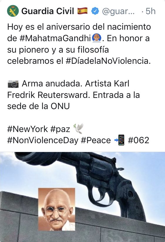 JonInarritu's tweet photo. 😮Euskal Herrian eta Katalunian txiste bezala har daiteke hau.

📅  Gaur Groucho Marxen urteurrena ere badelako izan daiteke. 😂😂😂

💭 Hamaika ikusteko jaioak gara!

#TimeForPeaceTimeToGo 🕊 https://t.co/ZTpAnmyoON