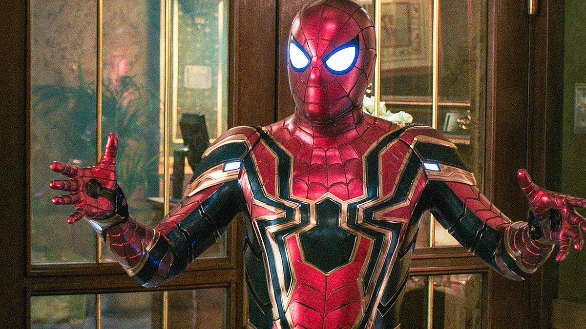 MCU_Fanatics's tweet photo. CONTEST: We're giving away a copy of #SpiderManFarFromHome on Blu-ray! Re-Tweet this and follow us for a chance to win. Winner notified via DM on 10/12. https://t.co/TZrmzP5rqi