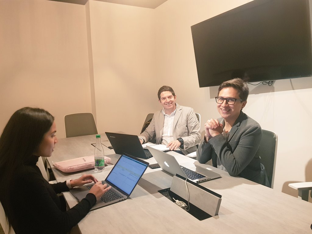 AppscoMacondo's tweet photo. #Bogotá | En #MacondoPool
nuestras empresas #CreyCo del programa @AppsCo se encuentran en seguimiento técnico y administrativo por parte de @Ministerio_TIC
Conócelas👇
➡️ https://t.co/MUjyIChkR2
➡️ https://t.co/Sus6VYfD8U
#Emprendimiento #TalentoDigital https://t.co/b4GlNMDORb