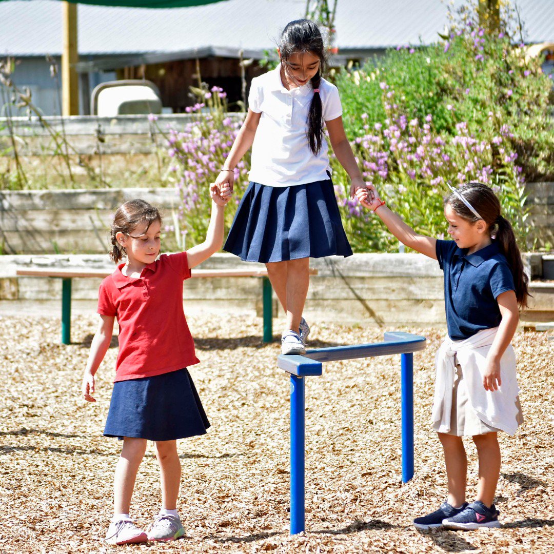 TheButlerSchool's tweet photo. "Play is the work of the child." The need to move is more than just a way to burn off energy. The brain NEEDs the body to move in order to function properly. Check out this article for an interesting perspective on where education is heading. https://t.co/pqWRkSrjCR https://t.co/2qo0JRp7lY