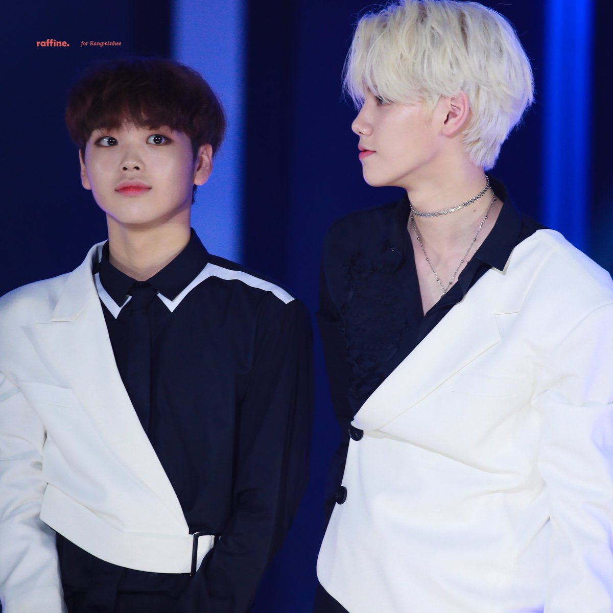 KMH_O2O917's tweet photo. 190901 포항 더쇼 

#민희
#X1 #엑스원 #강민희 #カンミニ https://t.co/QOVIHgEqZf