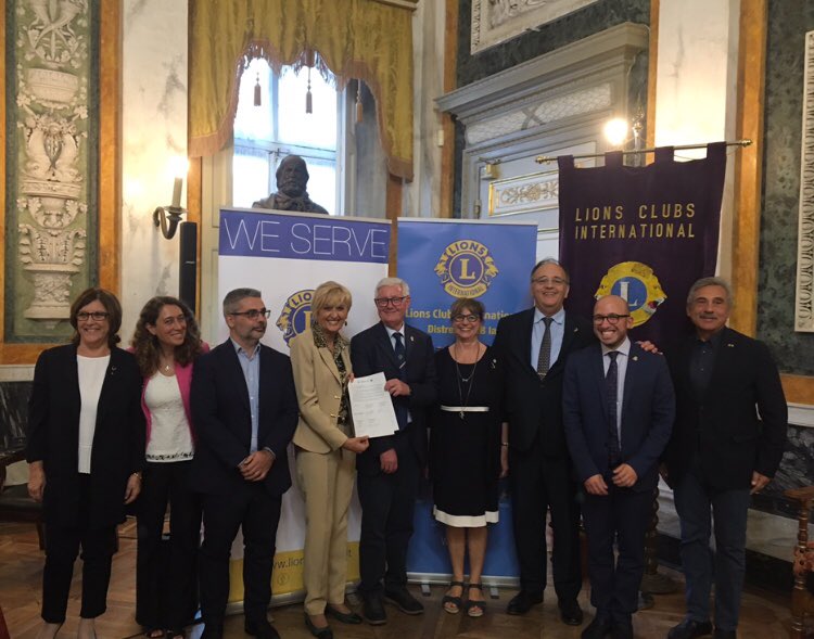 lions108ia2's tweet photo. Genova - Palazzo Tursi- 2/10 firma del Patto di Collaborazione tra i Distretti 108Ia2 108Ia3 108Tb, ufficio scolastico regionale ligure, comune di Ge per attivazione campagna prevenzione ambliopia #Lions #WeServe #Sightforkids https://t.co/uuQZHUWVDZ