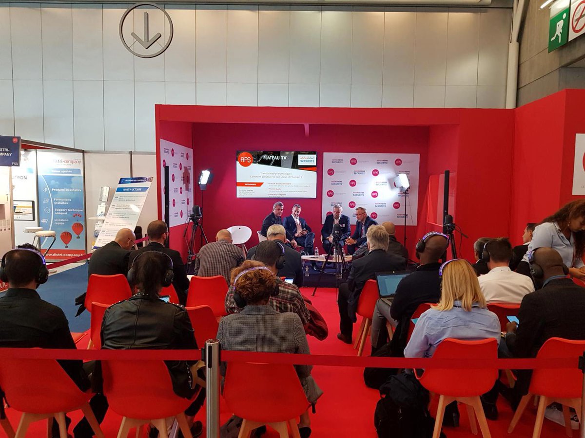 INRC_France's tweet photo. Intervention de M. Guido ⁦@INRC_France⁩ au ⁦@salonAPS⁩ comment préserver le lien #social et #humain dans la transformation numérique en situation d’accueil ou l’humain reste au cœur des enjeux
#sûreté #sécurité #innovation @agoraNewsSecu ⁦⁦⁦@IKEA_France⁩ https://t.co/1msAjISXMQ