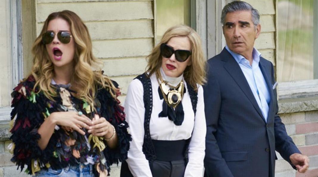 Watching the countdown to #VSPxSCHITTSCREEK like