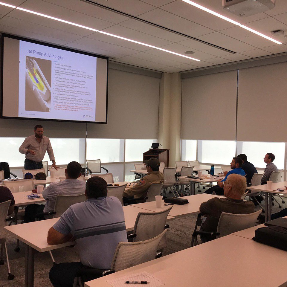 Tech_Flo's tweet image. Follow us on Facebook! facebook.com/techfloconsult…