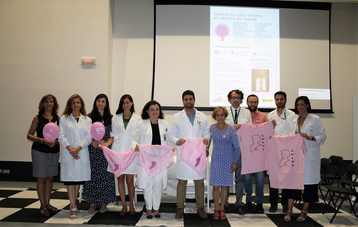 clinicogranada's tweet photo. Más de 200 personas están dando la cara contra el #cáncer de mama hoy en el @hospsancecilio 🏥

Gracias a todos los asistentes por acompañarnos en un día tan especial. 

@AmamaGranada @aecc_granada 

¡Aun queda la sorpresa final! https://t.co/1ZBGt00kRt
