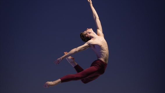 Join us for workshops on 25 and 26 October and audition for The Royal Ballet School on 27 October in Barcelona.

Apply today: catalunyaballet.com/en/rbs/