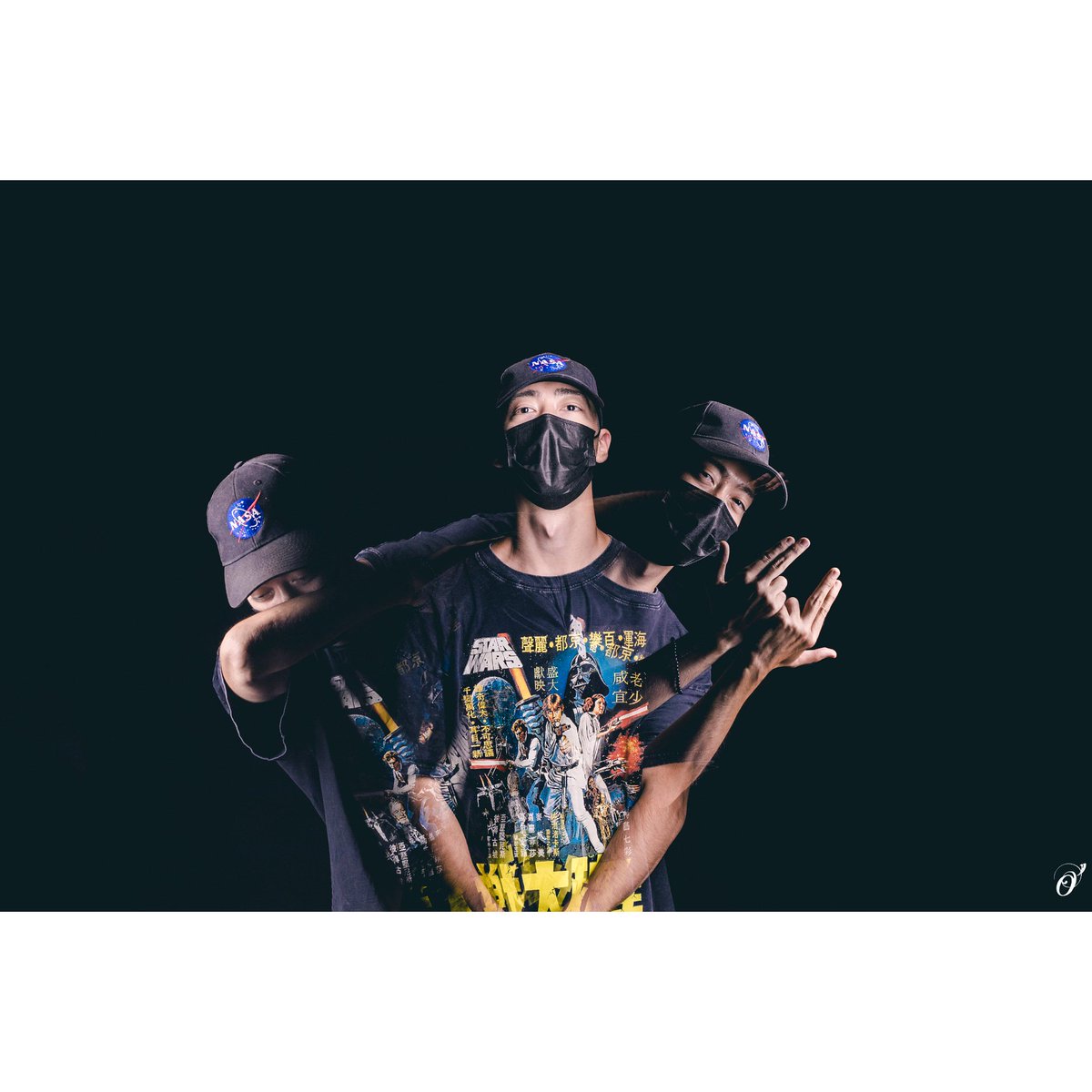DrumRemix's tweet photo. Le tonitruant Kronomuzik @kronomuzik pour ma série de portraits du grandiose @FramesAvignon
Une seule photo. 67 secondes de pose.
Ce mec est ouf allez voir ses vidéos de zik c'est du bonheur.
#dab #jul #framesfestival #frames2019 #longexposureportrait #nophotoshop https://t.co/xv20atM8Ix