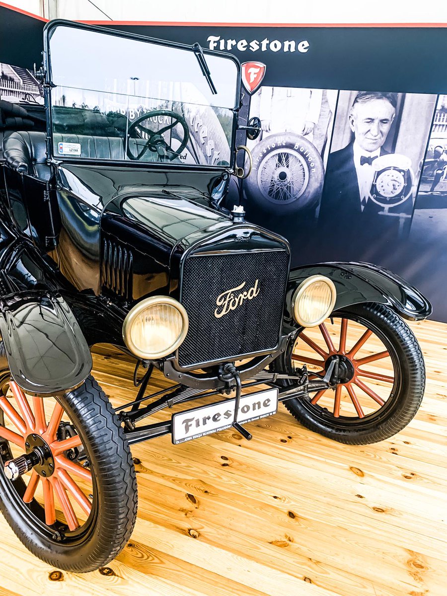 Motocaina's tweet image. Dziś sprawdzamy na Torze Modlin nową, wielosezonową oponę Firestone Mutiseason generacja 02! 🚗 #tormodlin #firestone