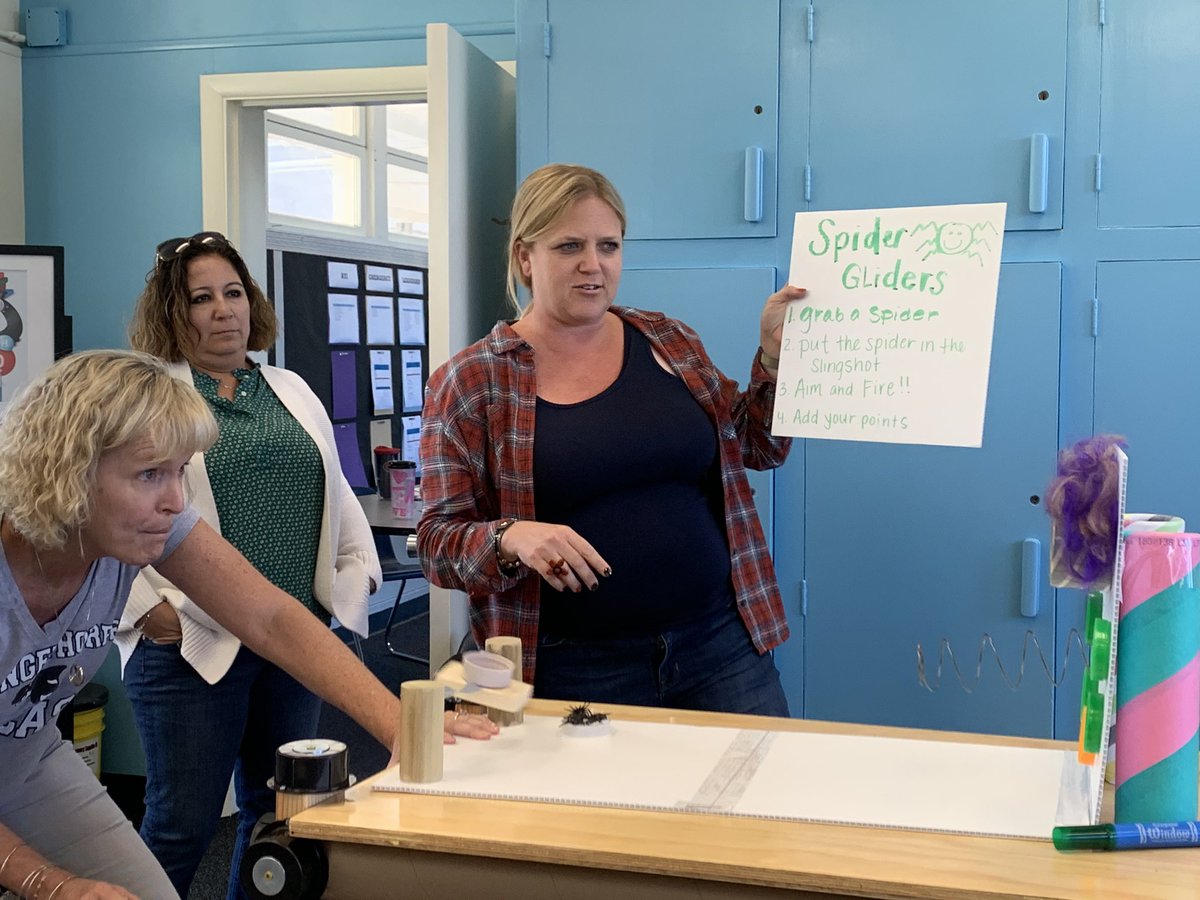 principalungaro's tweet photo. 2 Bit Circus at @OTorcas OT Teachers are creative critical thinkers, designers &amp; innovators.  Come join their fun classrooms! #fsdlearns #innovate #design https://t.co/hJinHsoD3Y