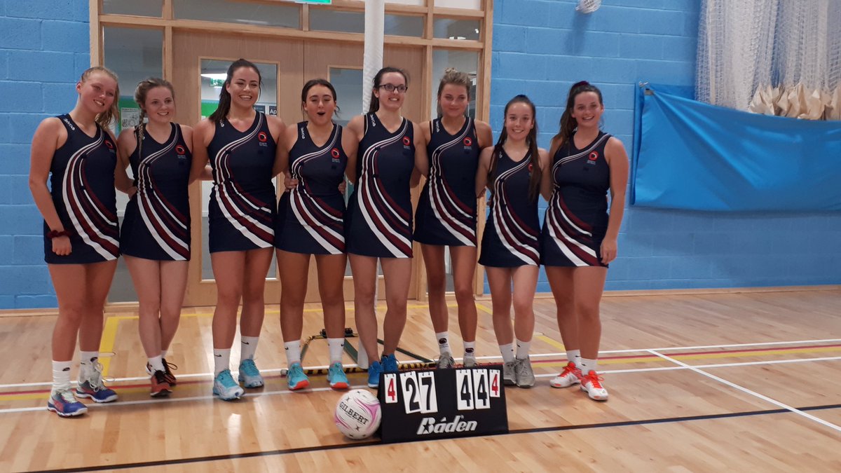 BevWilson13's tweet photo. #goborough great win today https://t.co/xrD5HZ1SAC
