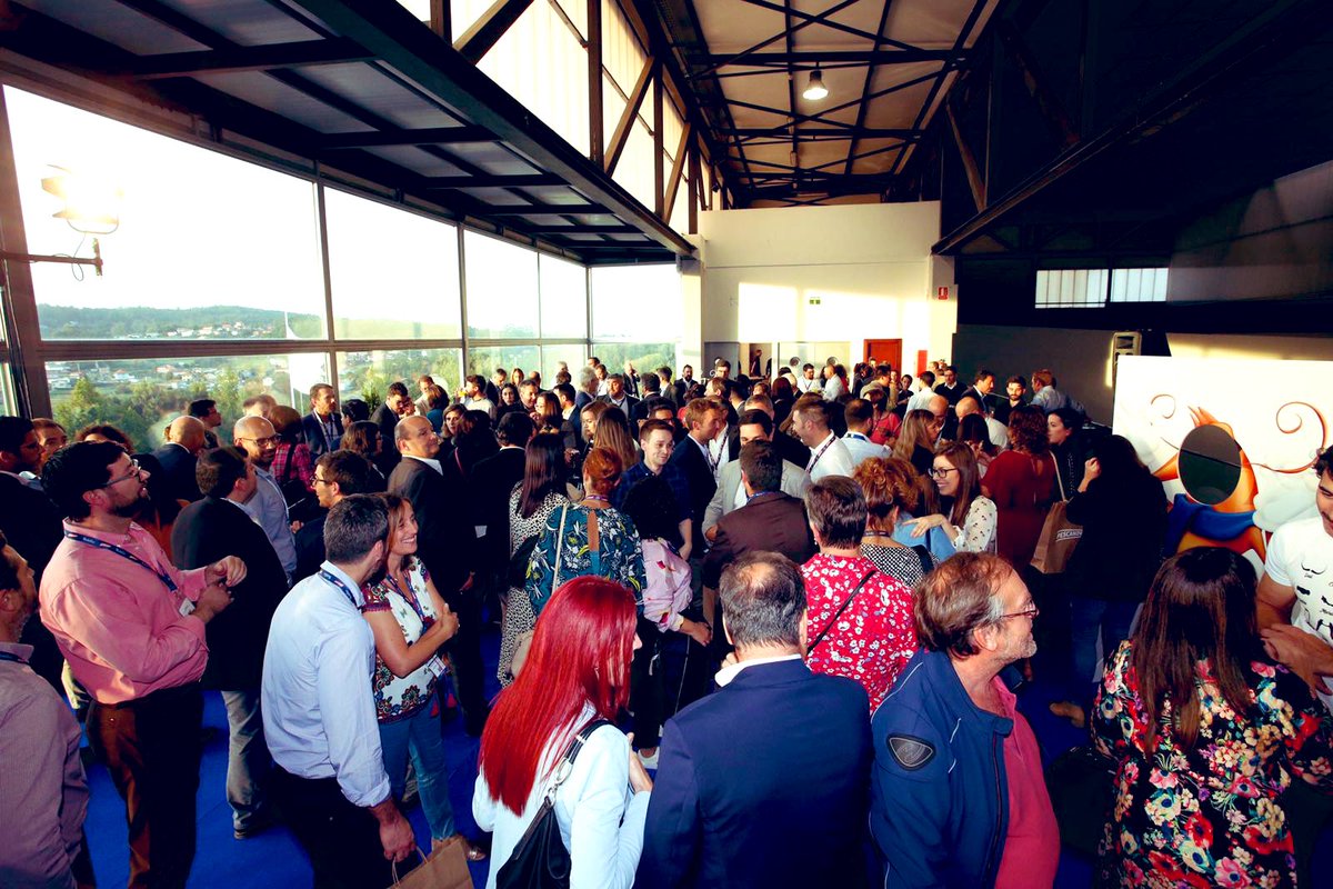 PescanovaCorp's tweet photo. Y x supuesto a nuestro equipo d #Camanica q ha logrado cn tesón superar todas las dificultades. Gracias a tod@s, y tb a los miles d compañer@s que habeis seguido los #PremiosRodolfo en directo y x streaming desde distintas fábricas y centros de trabajo de todo el mundo. #equipazo https://t.co/8TYOxplXjE