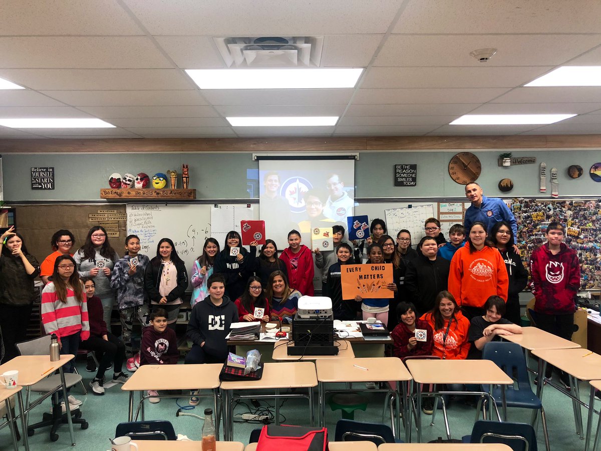 kevin_chief's tweet image. Miigwech #MysteryLakeSchoolDivision for always reminding us that young people have a natural ability to create &amp;amp; influence change!! #NorthernPride🌠