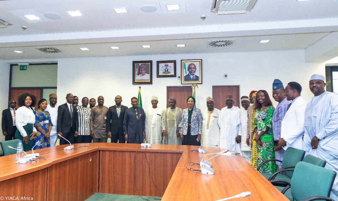 YIAGA's tweet photo. The YIAGA Centre for Legislative Engagement was pleased to meet with Rt.Hon @femigbaja Speaker @HouseNGR to present findings of our research on the performance of the #8thNASS lessons for the #9thNASS. The report will be released on Oct 4th.The study was supported by @EUinNigeria https://t.co/1HGGIxJcDC