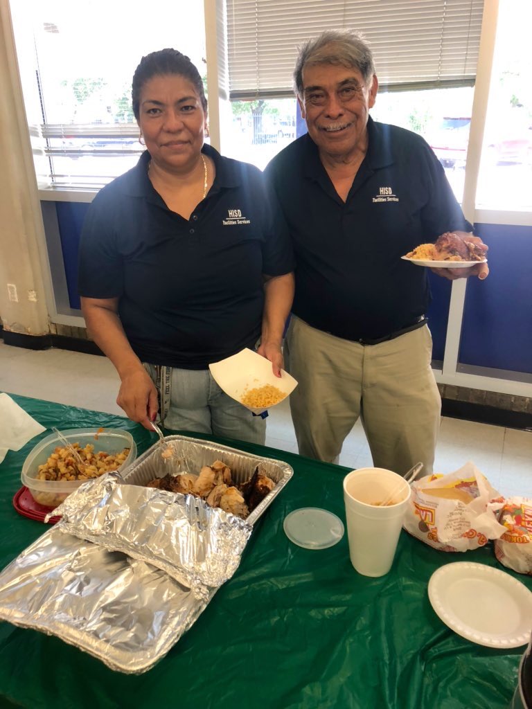 SuttonES_HISD's tweet image. Happy National Custodial Appreciation day! #SuttonPride #Thankyou 🎉