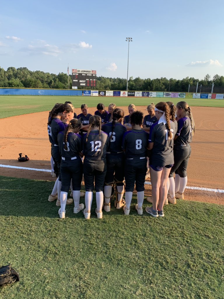 UC Softball tweet media