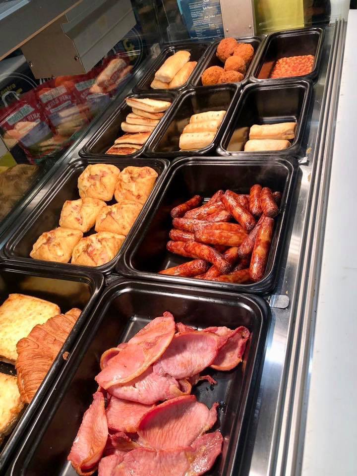 oneillscentra's tweet image. Breakfast is served! Full range available each morning from 7am! 🍳