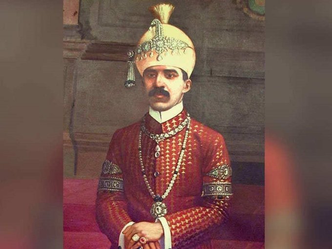 EF59qi_UUAIm5XT?format=jpg&name=small