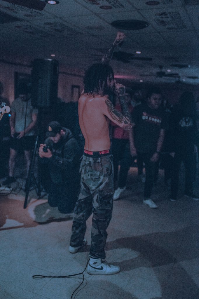 The time draws near for all the rockers to reunite. No Sleep is coming next week, prepare yourselves and if you can see this, share this so we can push this this as hard as can. Dont miss out! 📷: <a href="/ErickhndZz/">𝐵𝑒𝑎𝑛𝑠𝑀𝑐𝐺ℎ𝑒𝑒</a>