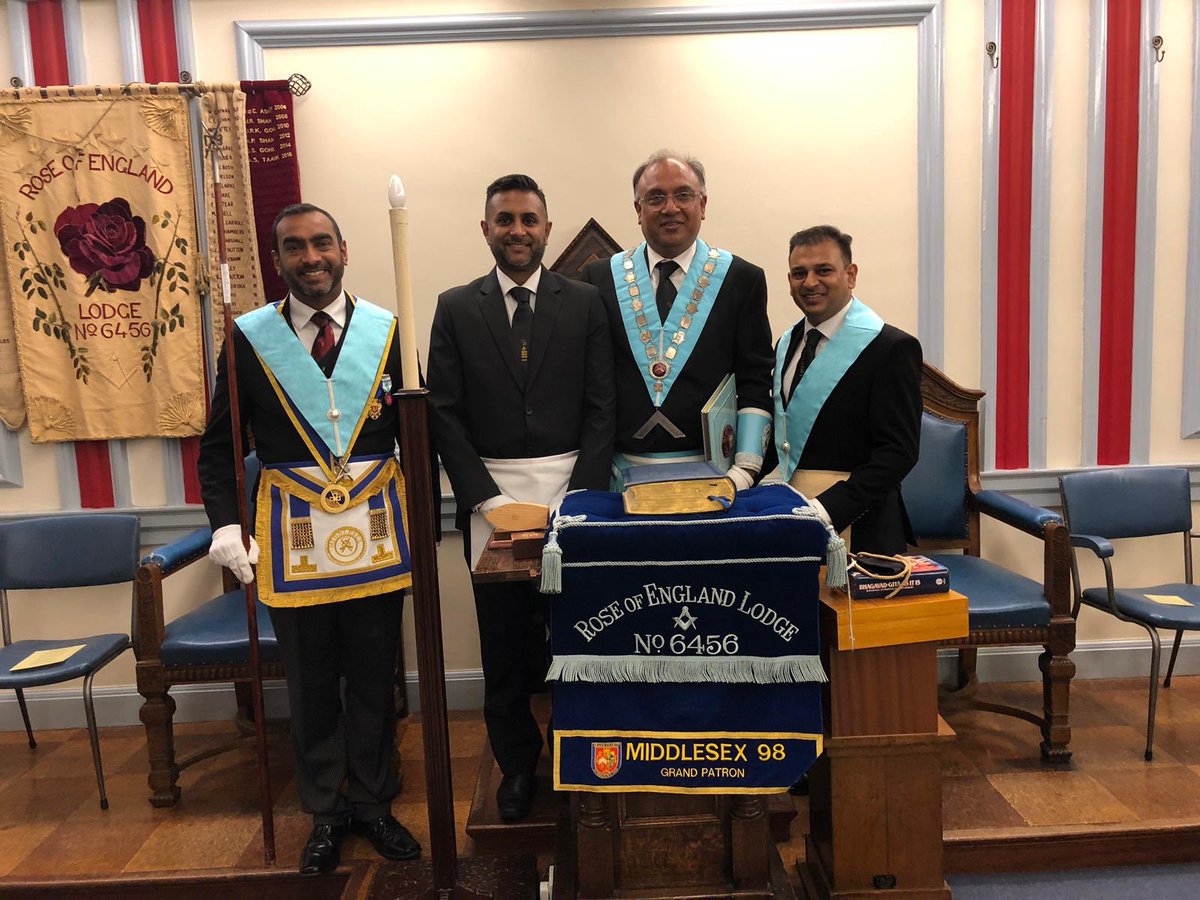 ROEL6456's tweet photo. An Installation, initiation and presentation of a 50 year certificate, all in one evenings work at Rose of England. #teamwork #middlesexmason https://t.co/0C2jxBH3eR