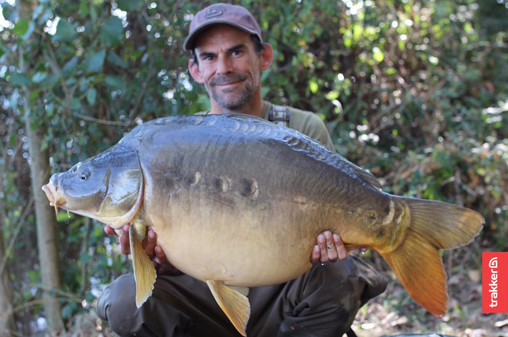 Team Trakker's <a href="/MartinCarpyPick/">Martin Pick</a> certainly had a session to remember recently, when he took his Propels over the Channel for a week in France, where he banked nine fish, topped by his biggest French carp to date – the chunky 52lb 12oz mirror at the beginning of this carousel 🐳