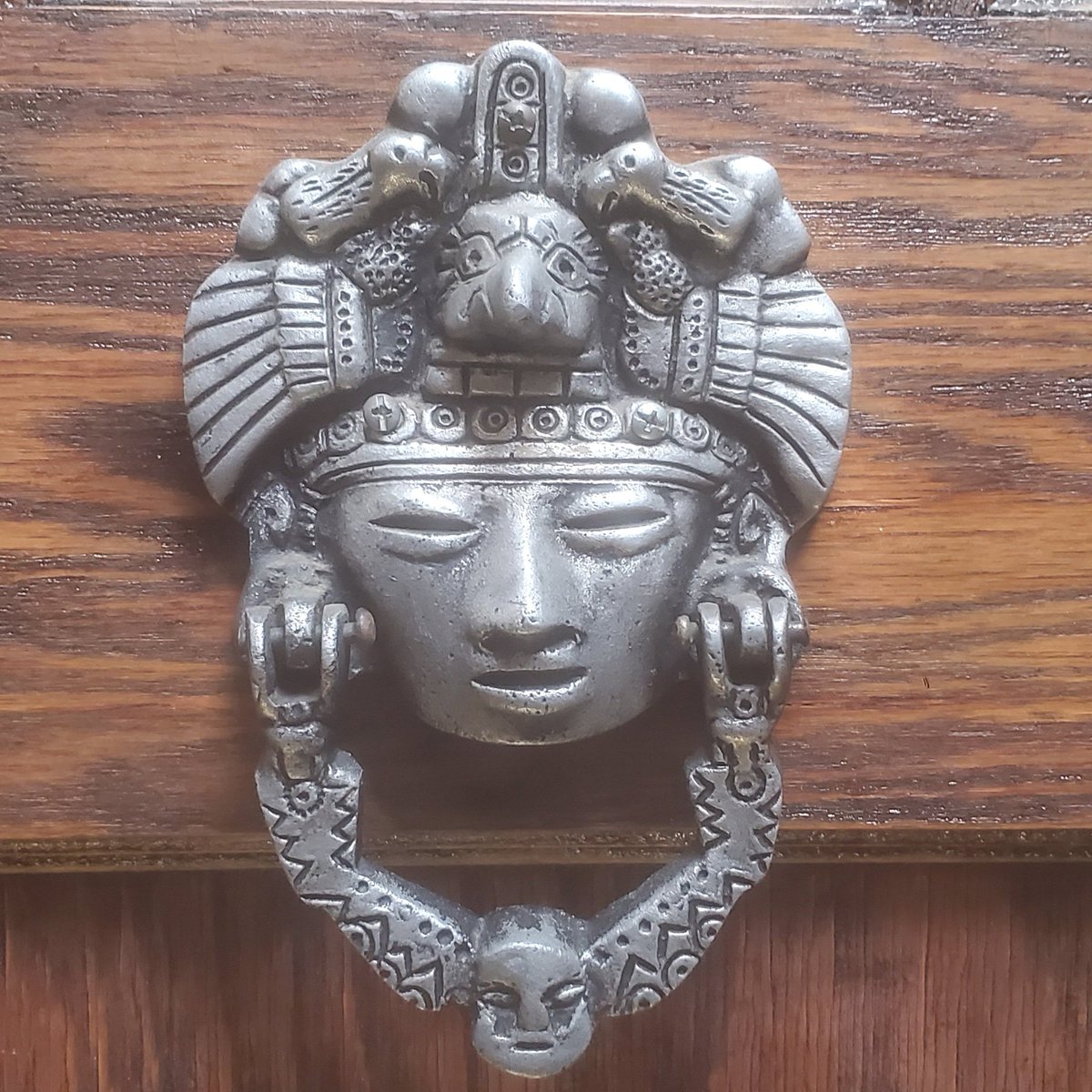 dvrestoration's tweet photo. This door will be refinished and look great.  But this door knocker is amazing!
#davincirestoration https://t.co/WhNel0qqHM