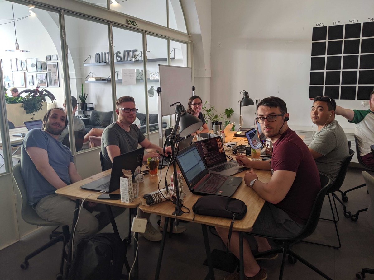analog_republic's tweet photo. Check out our Private office here at @outsiteco in #Lisbon, Portugal! It's great to have all of our members from The USA, UK, Europe, and Central America together for the first time ever! #analogrepublicmeetup https://t.co/alzhKqLRli