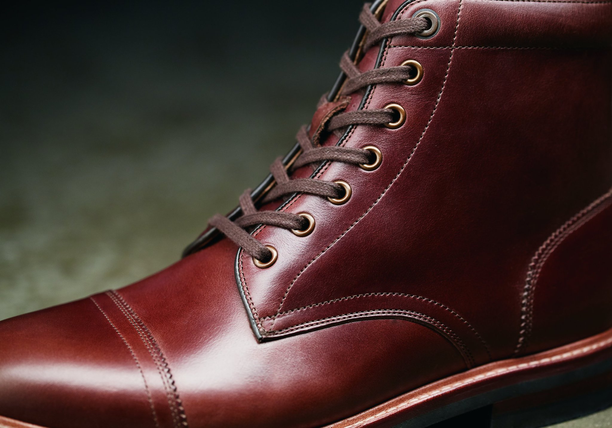 florsheim foundry cap toe boot