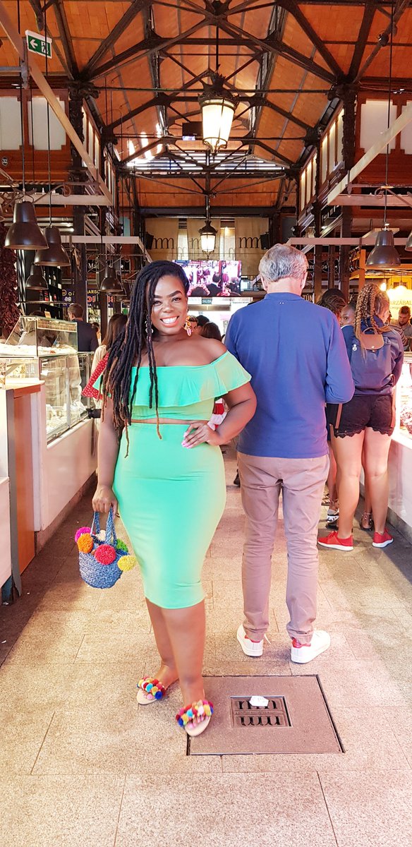 Mihlali_Gqada's tweet photo. #SpainVacation2019 #FirstStopMidrid #PassportGang #TravelLog #2019MyYear #ForTheLoveOfTravelling #BucketList #MaRadebeInEurope https://t.co/qIMW9lyVqL