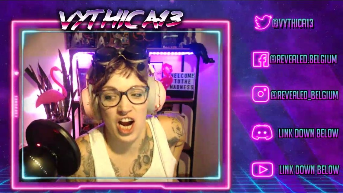 Vythica13's tweet image. Going Live in 10 min with #WoWClassic #ironmanchallenge aka V has lost her mind 😂 #twitch #stream twitch.tv/vythica13