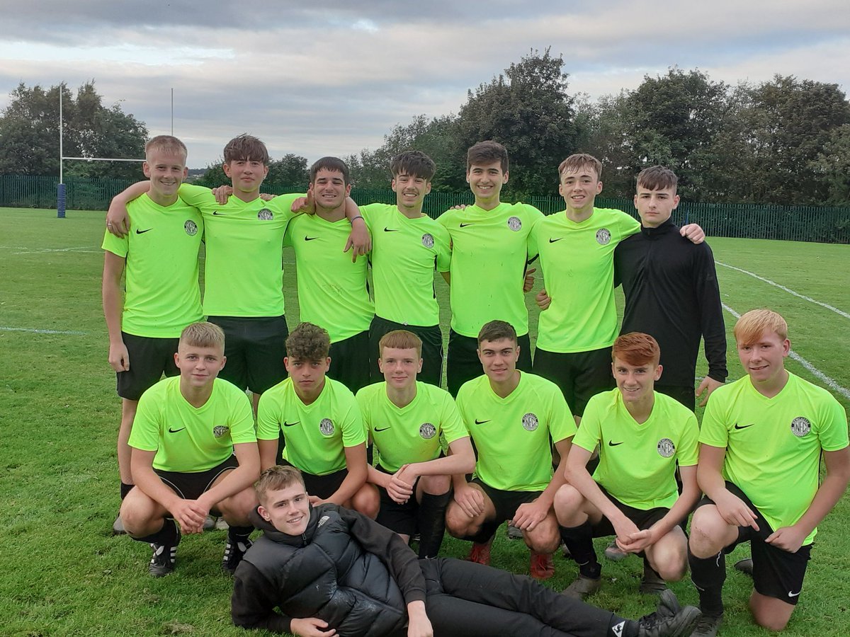 Excellent 7-0 victory tonight at St Thomas More.

Some impressive individual performances and team goals.

#TeamStRobertsElite